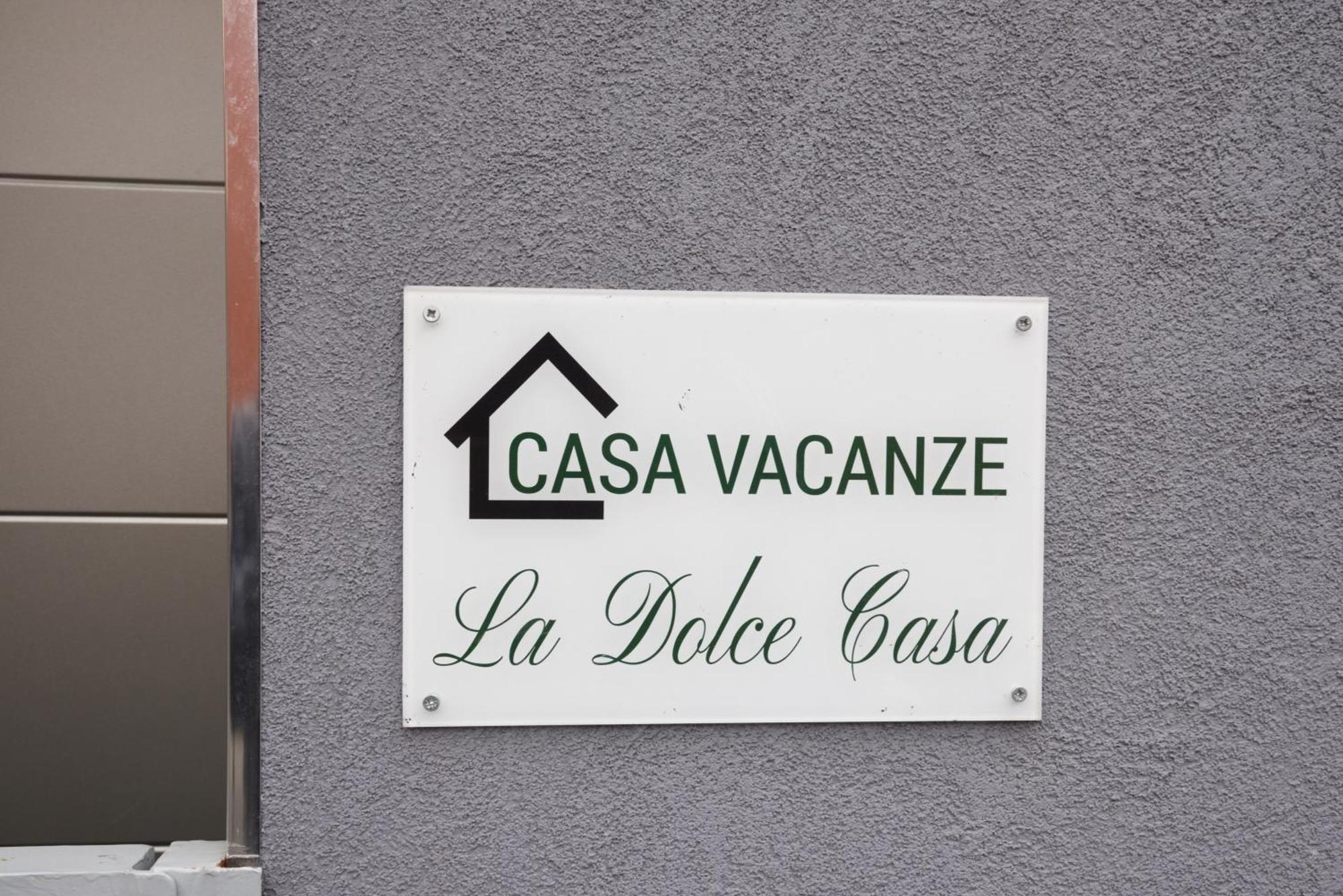 Casa Vacanze La Dolce Casa Vila Catânia Exterior foto